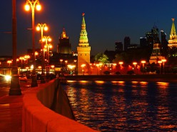 Улицы Москвы до конца года оснастят "умными" фонарями